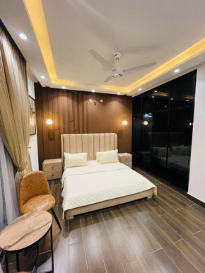 3 Bed Suite Modern Luxury DHA